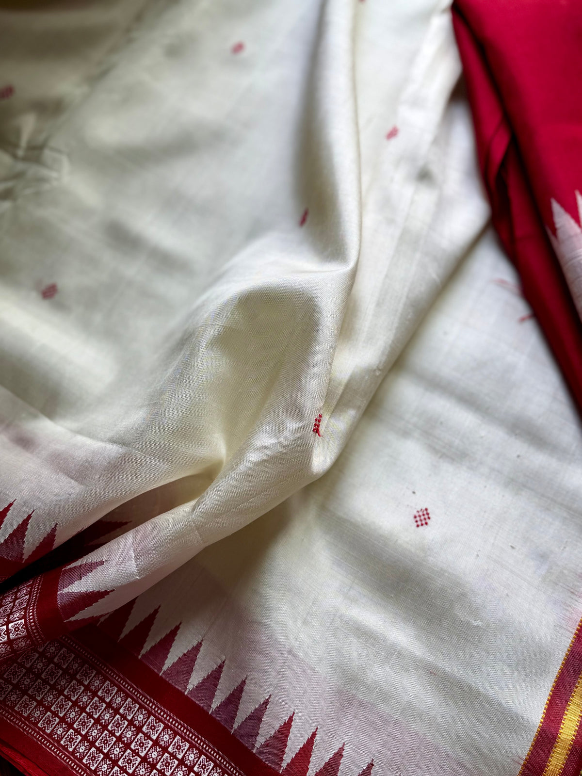 Off- White and Red Berhampuri Double pallu Pure Silk Saree| Odisha Weaves