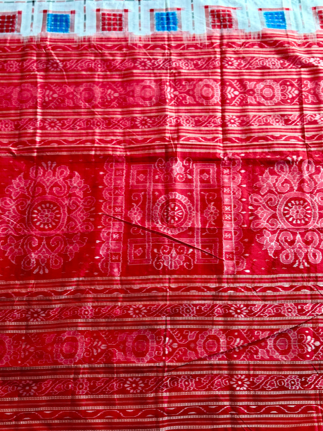 Handwoven White Aswini Sambalpuri Double ikat pure silk saree|Odisha Weaves|