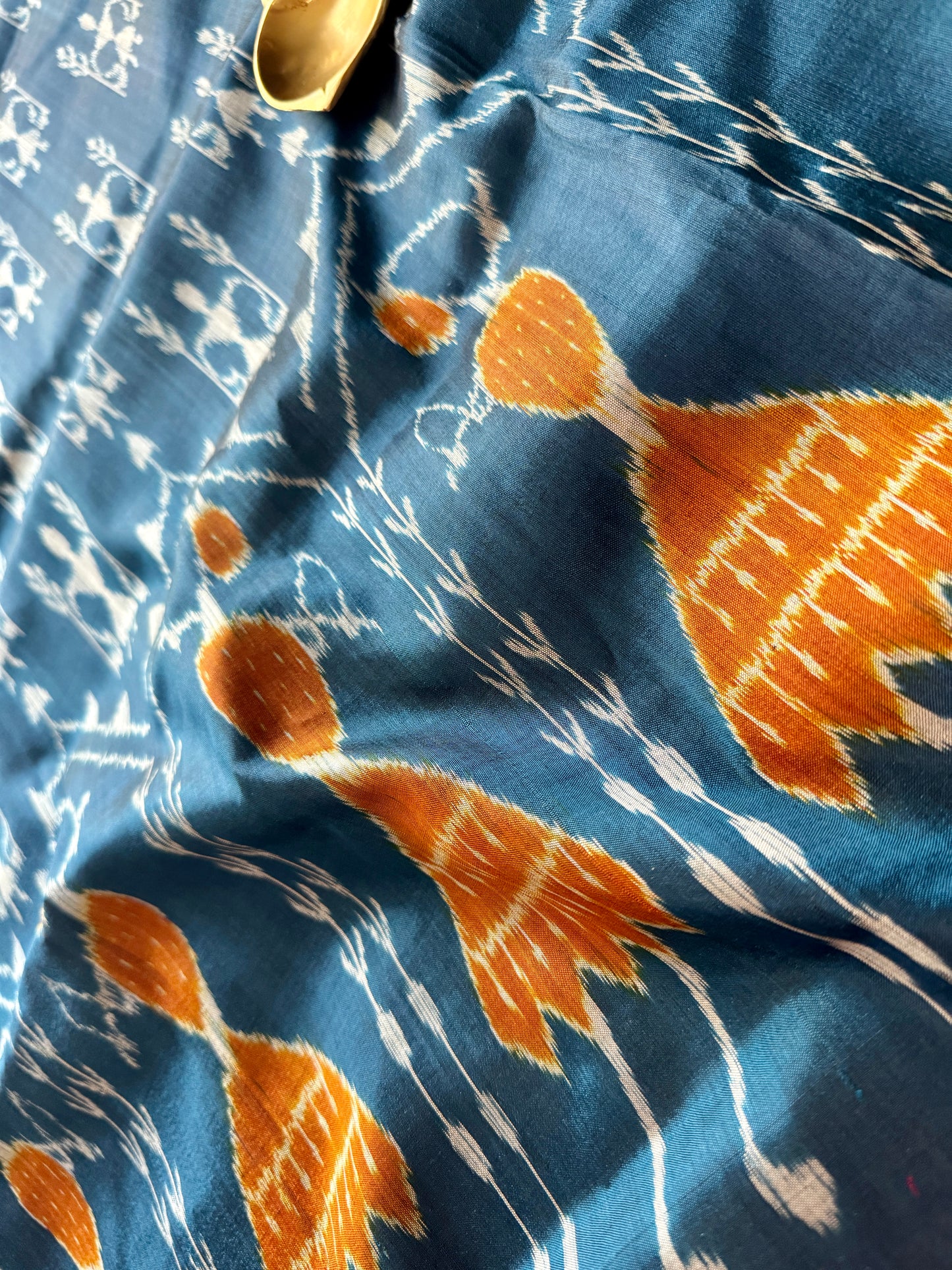 Gorgeous Eastern Blue with red color khandua silk from Odisha weaves