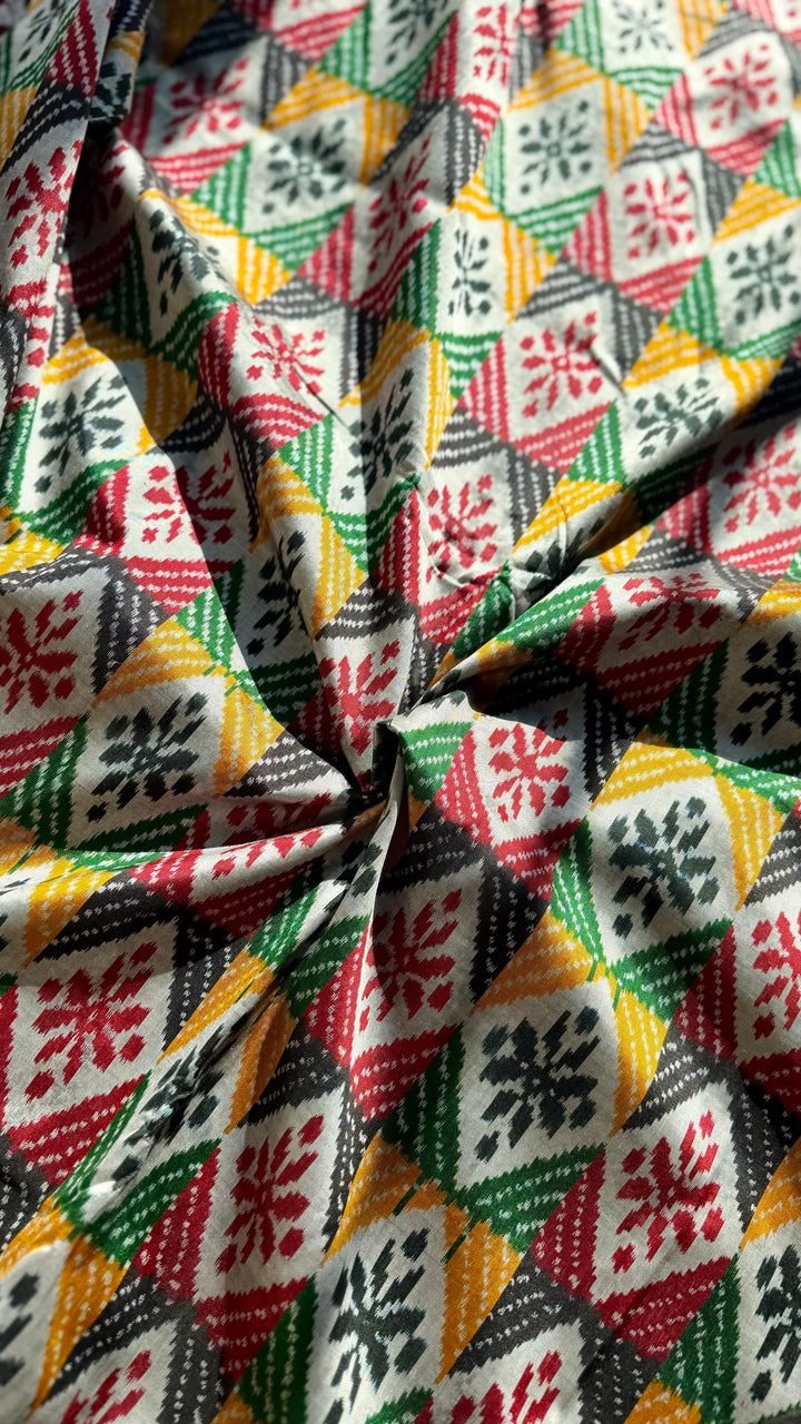 Kanjivaram Ikat Pure Silk Saree with Geometric Motifs(Pochampally)Fusion Silk Saree Unstitched Blouse