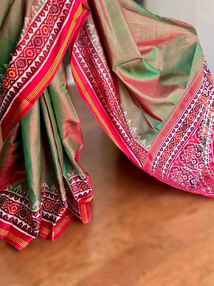 Shot Green with Red color combo semi (double) ikat patan Patola pure silk saree