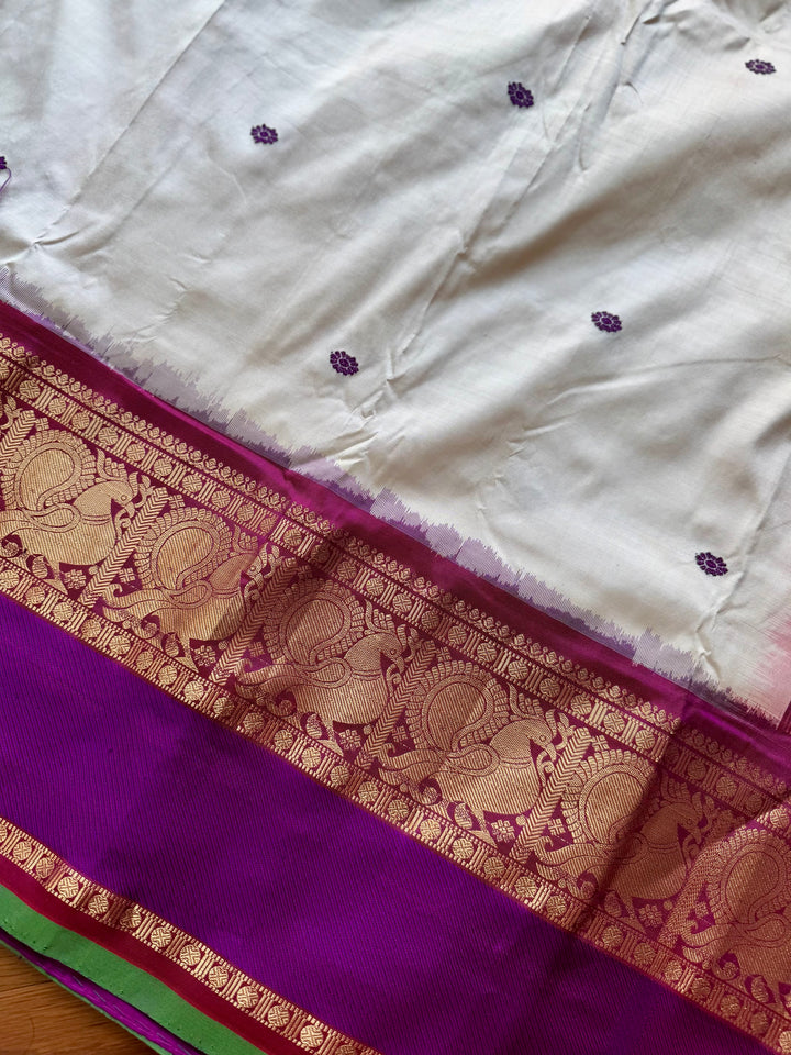 White Purple Ikkat (Pochampally)Silk Saree with Zari Woven Kanchipuram Border and Unstitched Blouse