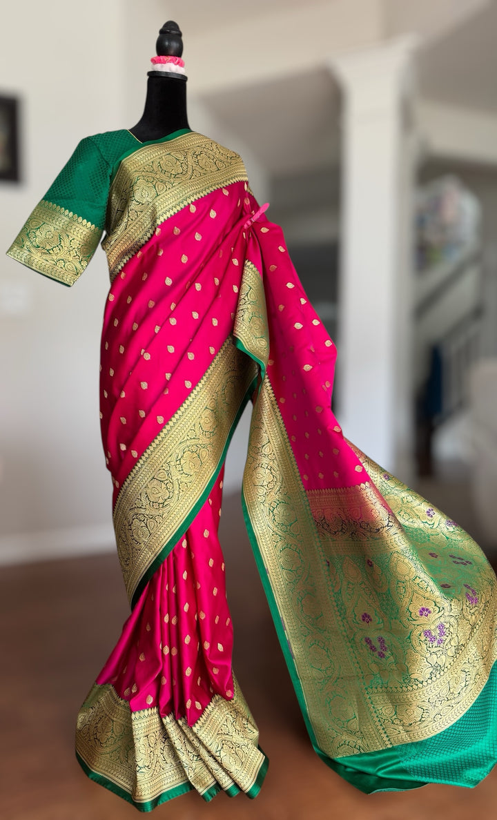 Pink Handloom Banarasi Silk Saree With Stitched Blouse