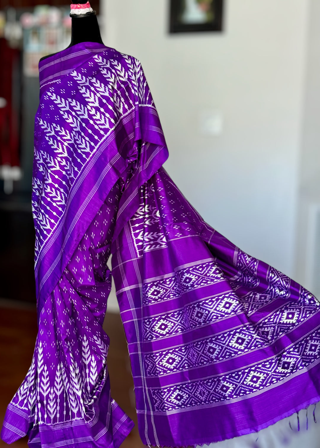 Purple color Pochampally Ikat pure silk saree