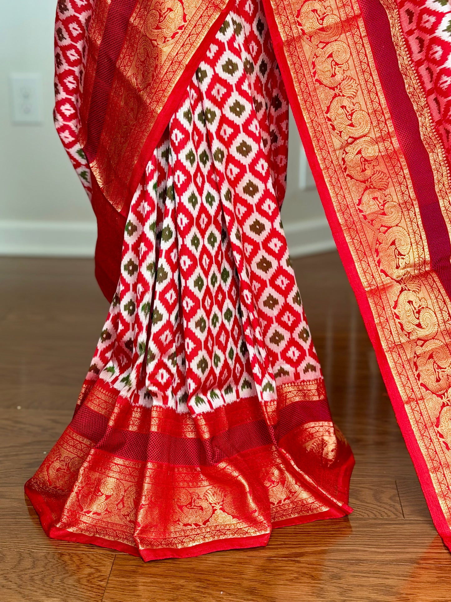 Red Twill Ikkat (Pochampally)handwoven pure silk Saree with Zari Woven Kanchipuram Border