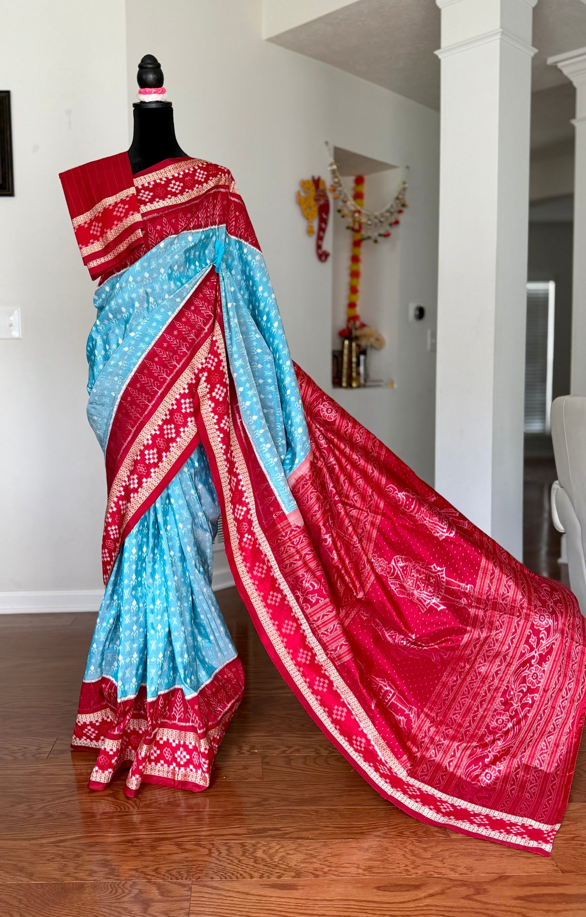 Ice-blue and red handwoven Sambalpuri pure Ikkat silk saree with pasapali border| Odisha Weaves