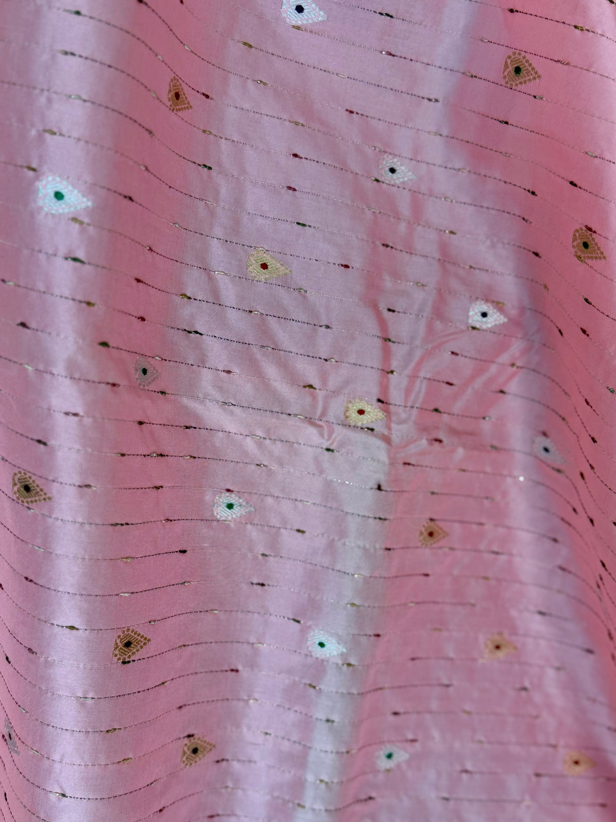 Luxurious Light Peach handwoven pure silk saree with Kadhwa, meenakari work
