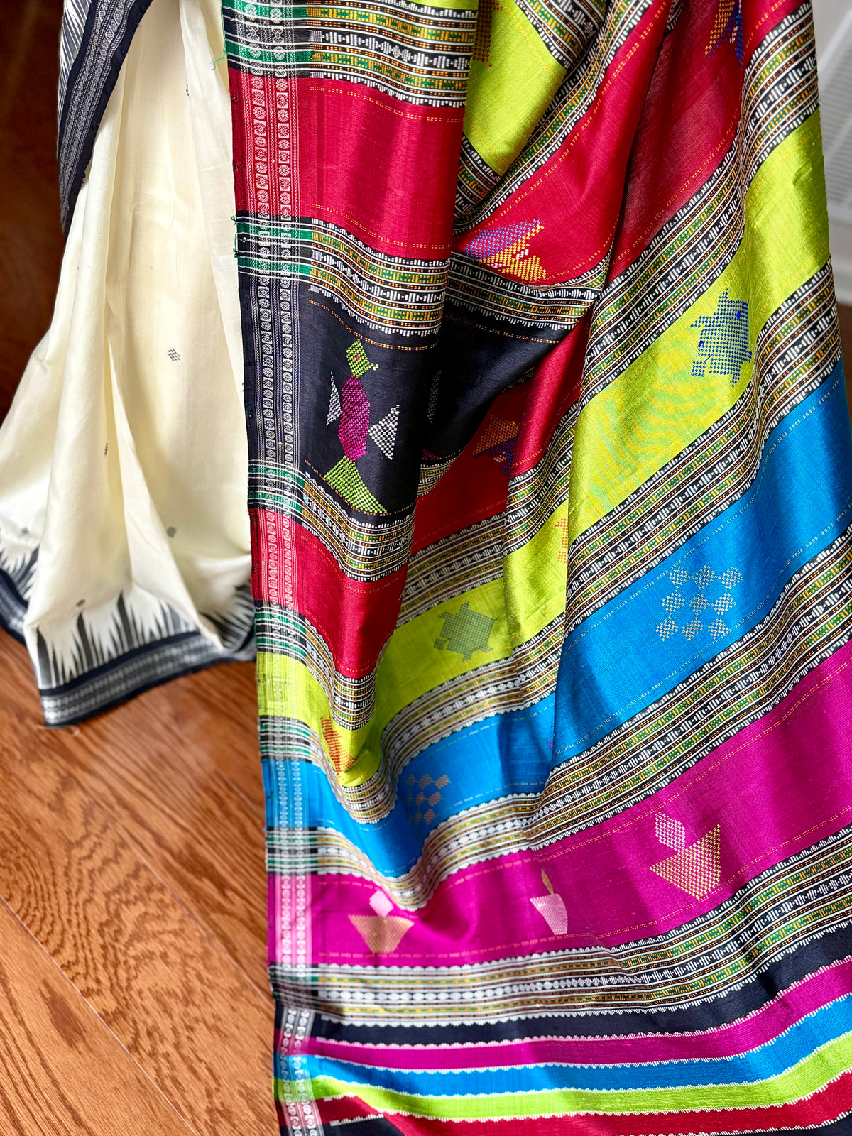 Off-white color traditional weaving Berhampuri colorful double pallu Pure Silk Saree