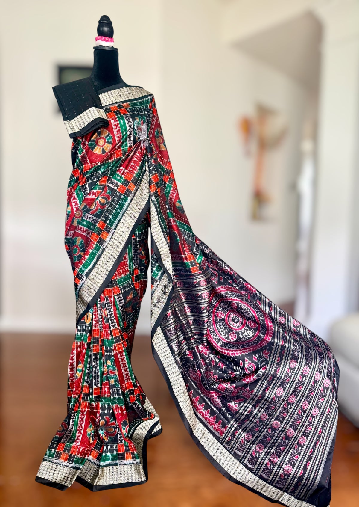 Handwoven Utkal Laxmi Sambalpuri ikat pure silk saree, orange pasapali in body|Odisha Weaves