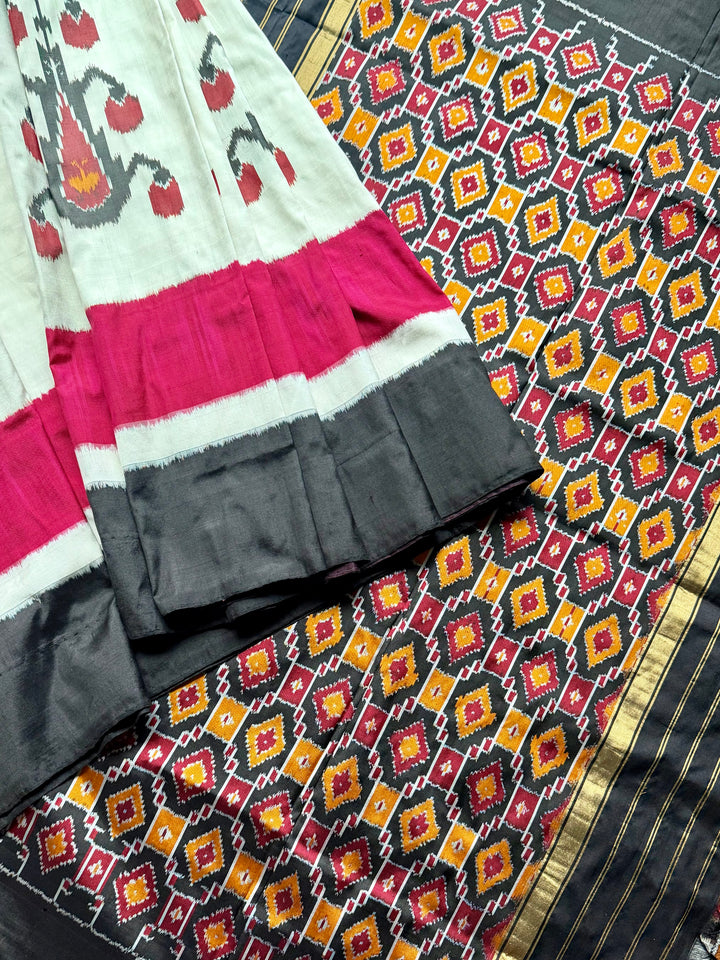 Pochampally handwoven double ikat pure silk saree| offwhite base| Sweta