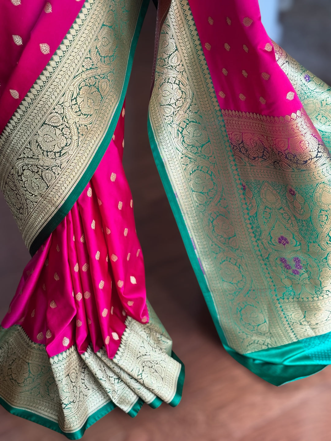Pink Handloom Banarasi Silk Saree With Stitched Blouse