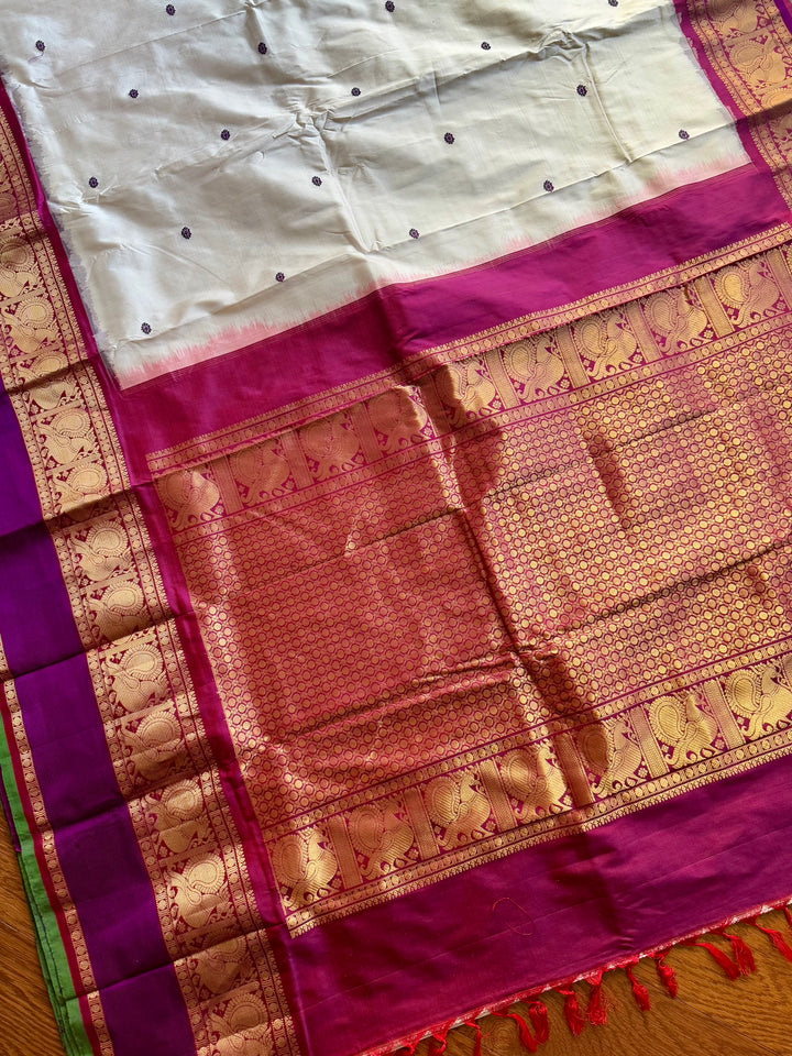 White Purple Ikkat (Pochampally)Silk Saree with Zari Woven Kanchipuram Border and Unstitched Blouse