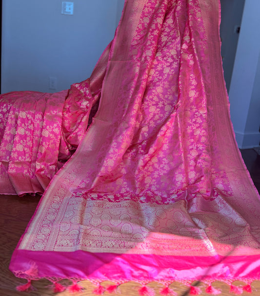 Pink Banarasi handwoven pure silk with floral jaal work