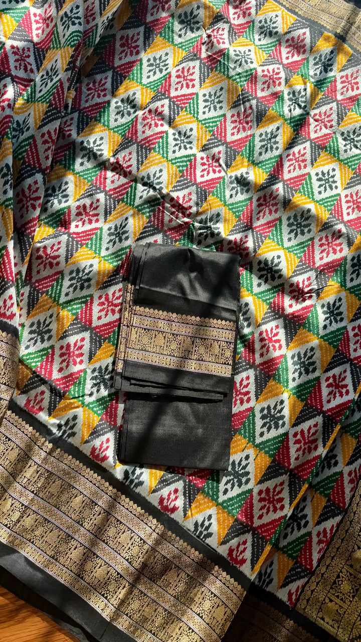 Kanjivaram Ikat Pure Silk Saree with Geometric Motifs(Pochampally)Fusion Silk Saree Unstitched Blouse