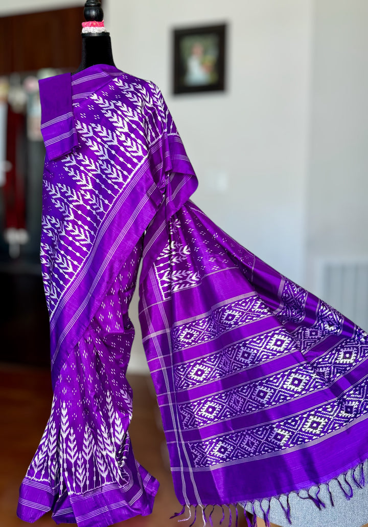 Purple color Pochampally Ikat pure silk saree