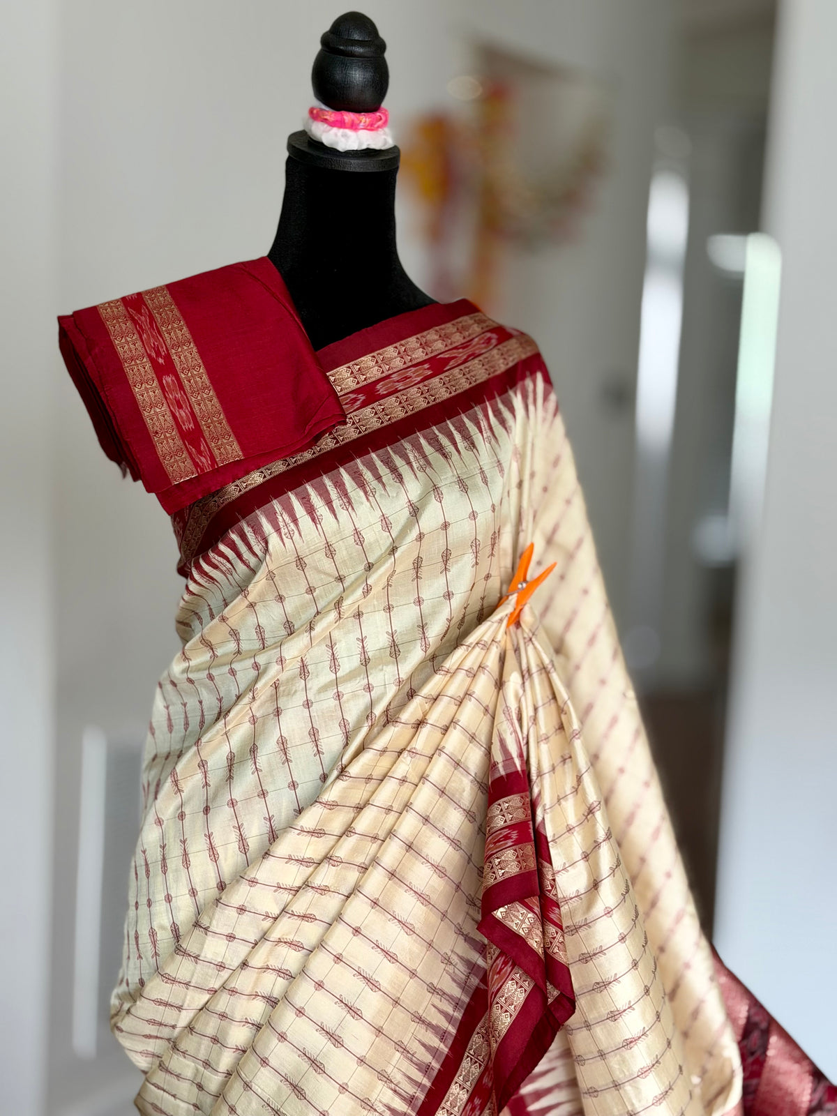 Offwhite (cream) and maroon handwoven Sambalpuri thousand motif pure Ikkat silk saree | Odisha Weaves (Copy)