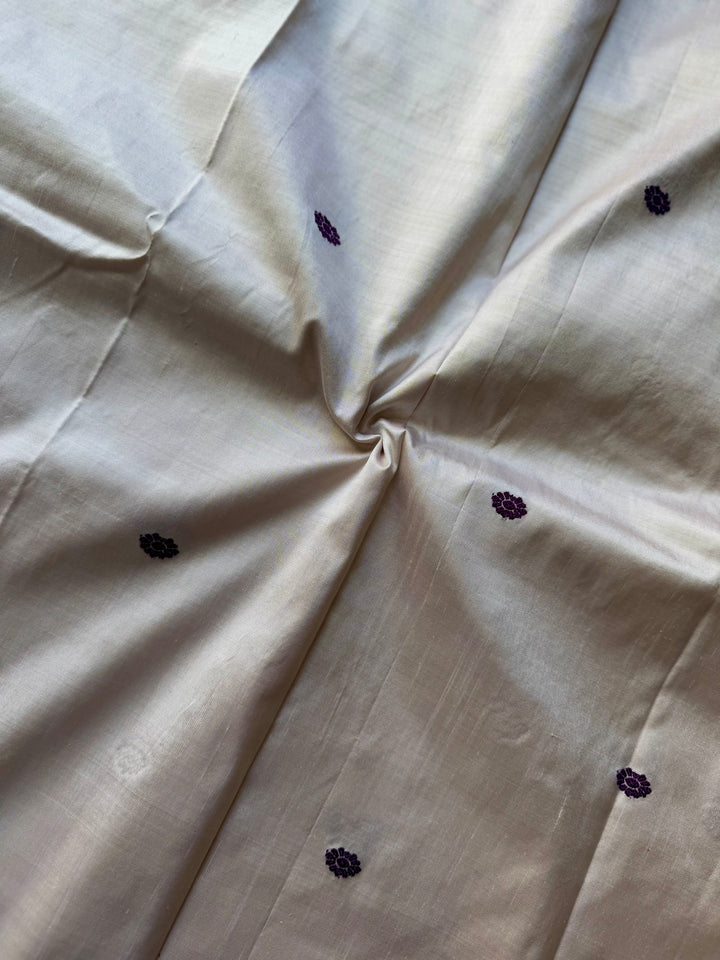 White Purple Ikkat (Pochampally)Silk Saree with Zari Woven Kanchipuram Border and Unstitched Blouse
