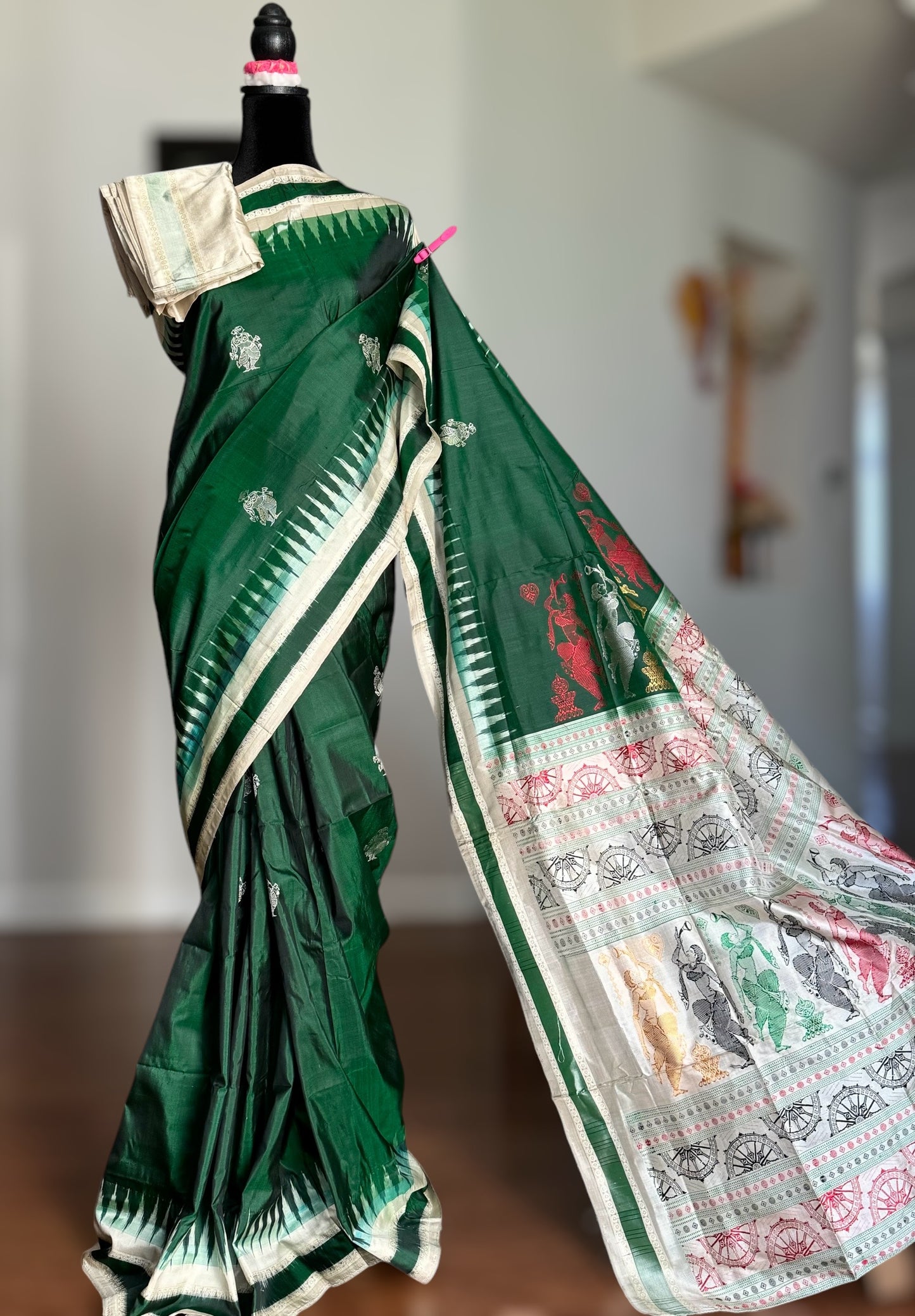 Green Dancer theme Master woven Bomkai Puresilk Sare