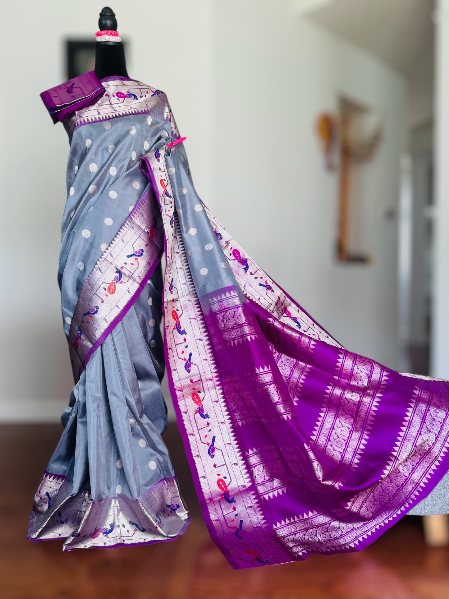 Grey purple high quality Venkatagiri handloom pure silk saree with Paithani border