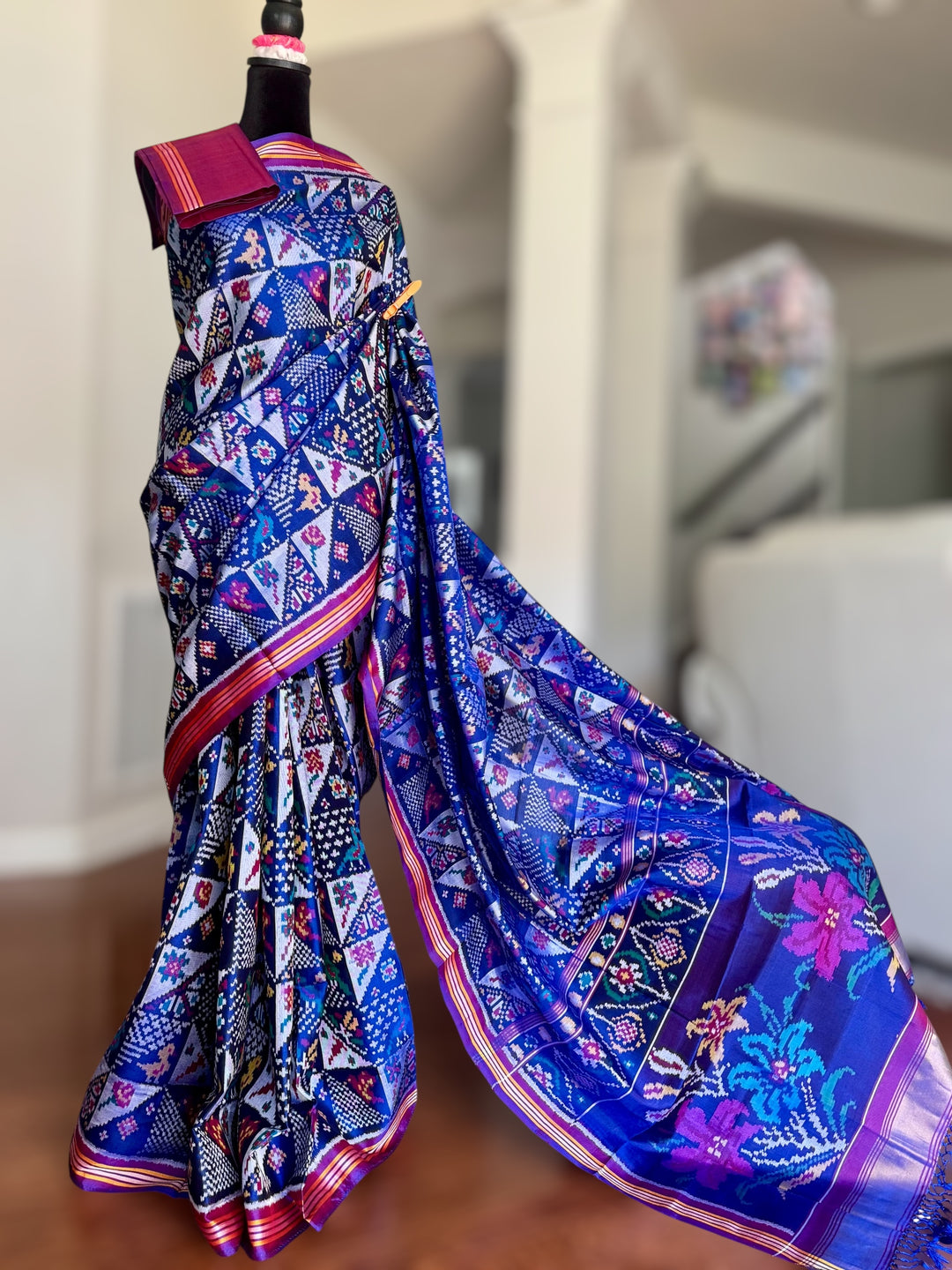 Blue color semi (double) ikat patan Patola pure silk saree