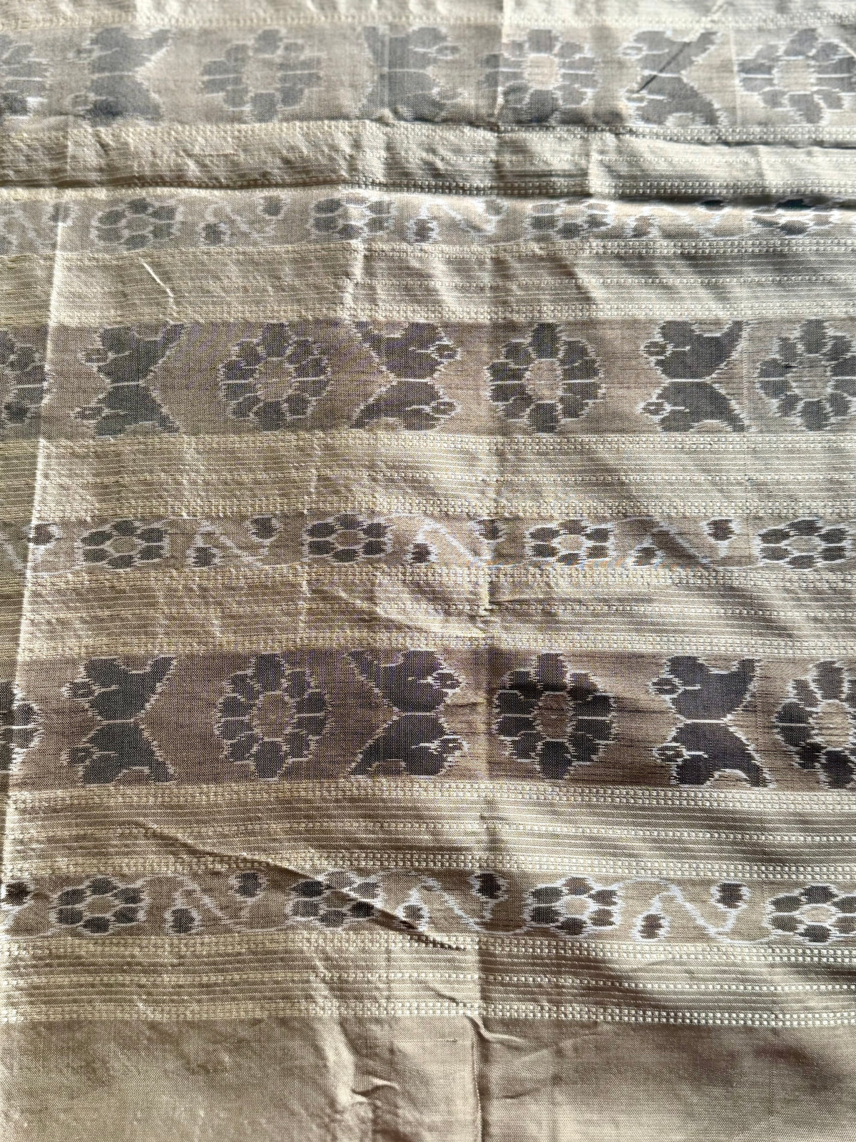 Sambalpuri Handwoven ikat pasapali pure silk saree|Toupe Color|Odisha Weaves|