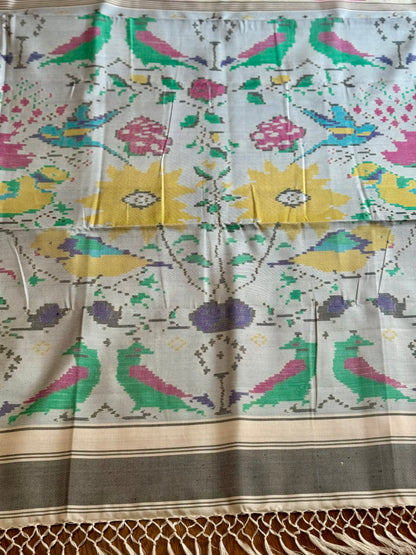 White color single ikat patan Patola pure silk saree| Sweta