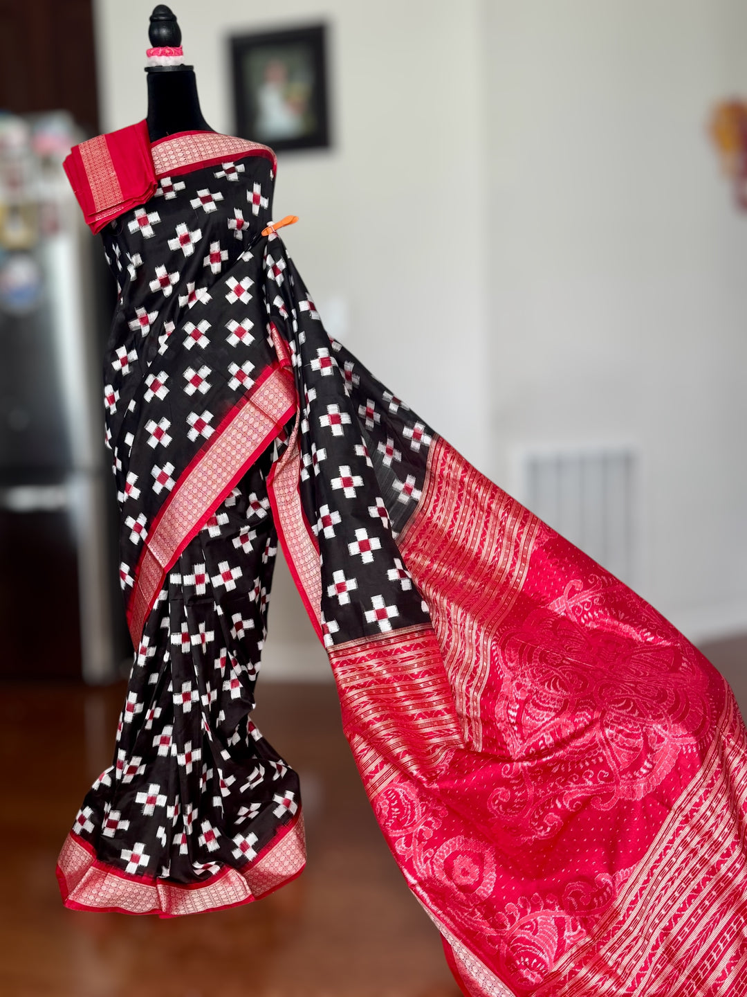 Handwoven Black and Red Pasapali Sambalpuri Ikat pure silk saree|Odisha Weaves|