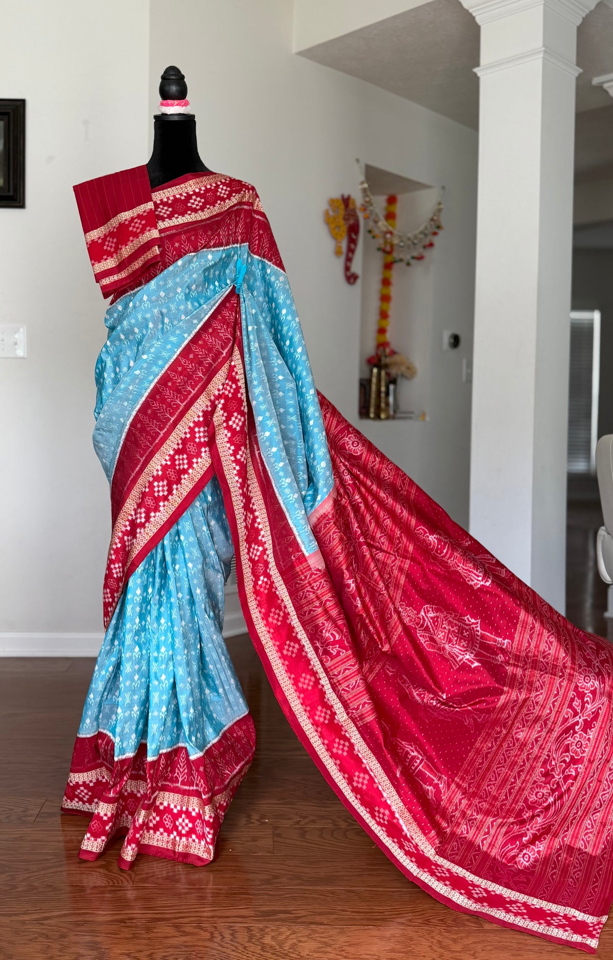 Ice-blue and red handwoven Sambalpuri pure Ikkat silk saree with pasapali border| Odisha Weaves