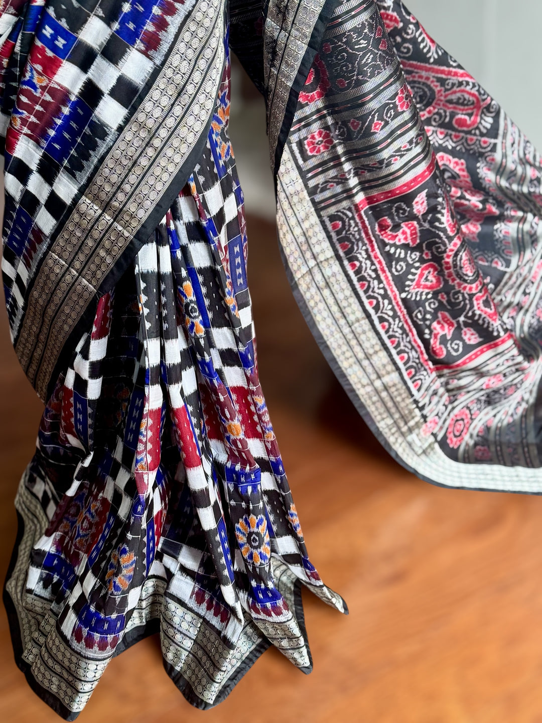 Handwoven Utkal Laxmi Sambalpuri ikat pure silk saree, Maroon Ikat pallu|Odisha Weaves|