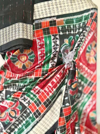 Handwoven Utkal Laxmi Sambalpuri ikat pure silk saree, orange pasapali in body|Odisha Weaves