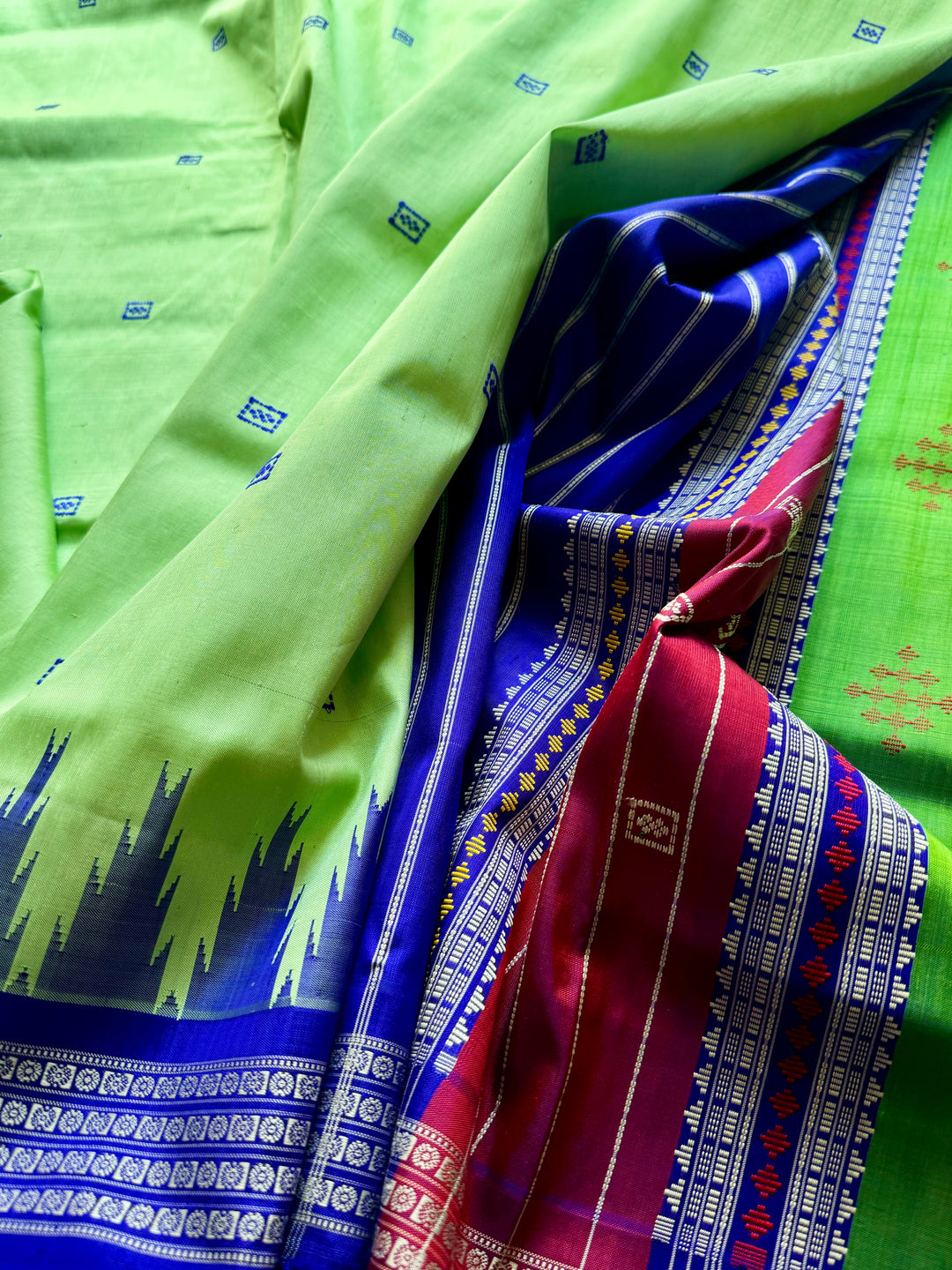 Light Green Berhampuri double pallu pure silk saree from Odisha weaves