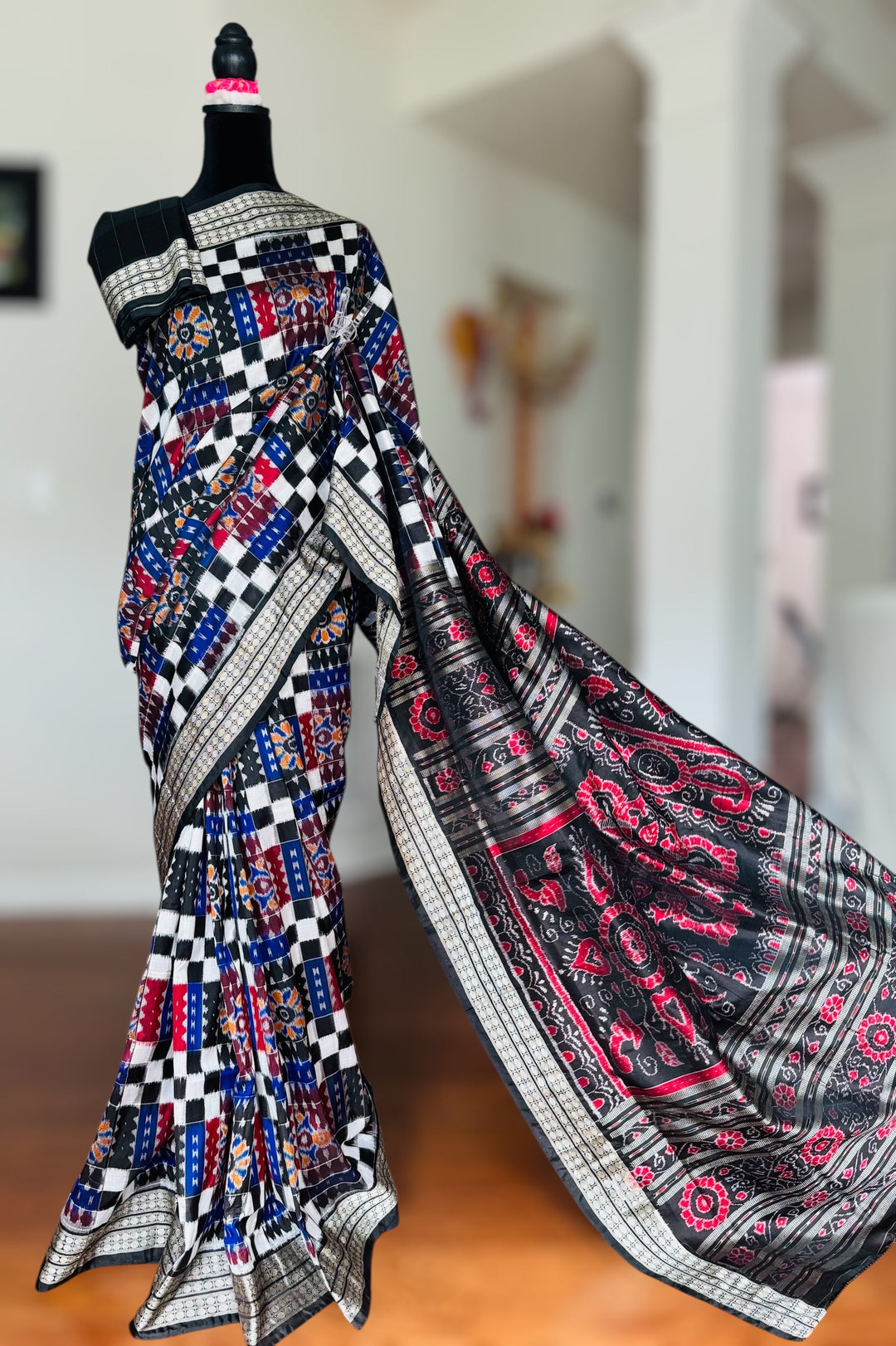 Handwoven Utkal Laxmi Sambalpuri ikat pure silk saree, Maroon Ikat pallu|Odisha Weaves|