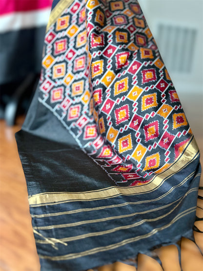 Cambodian inspired Pochampally handwoven double ikat pure silk saree| offwhite base| Sweta