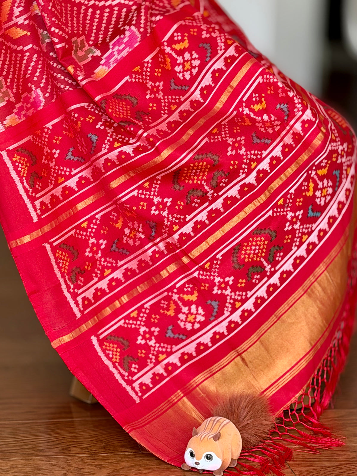 Red color single ikat patan Patola pure silk saree (aka semi-double ikat)