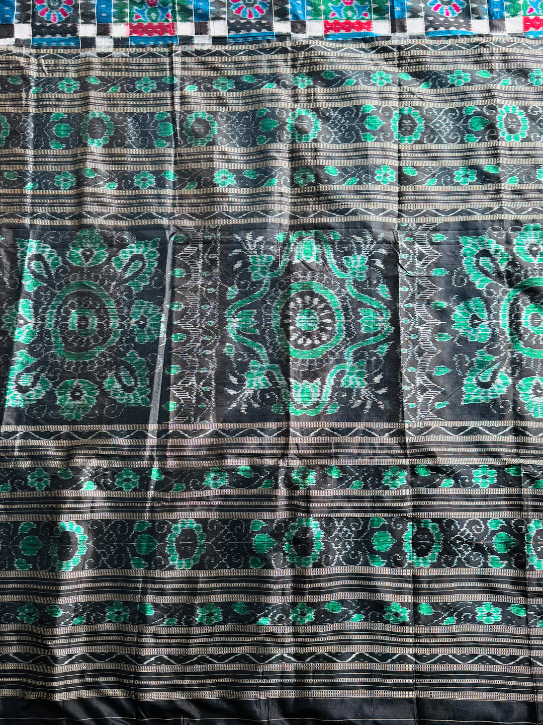 Handwoven Utkal Laxmi Sambalpuri ikat pure silk saree, Green Ikat pallu|Odisha Weaves|