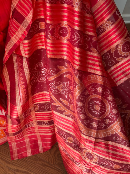 Elegant Ikat khandua pure silk saree with pasapali border