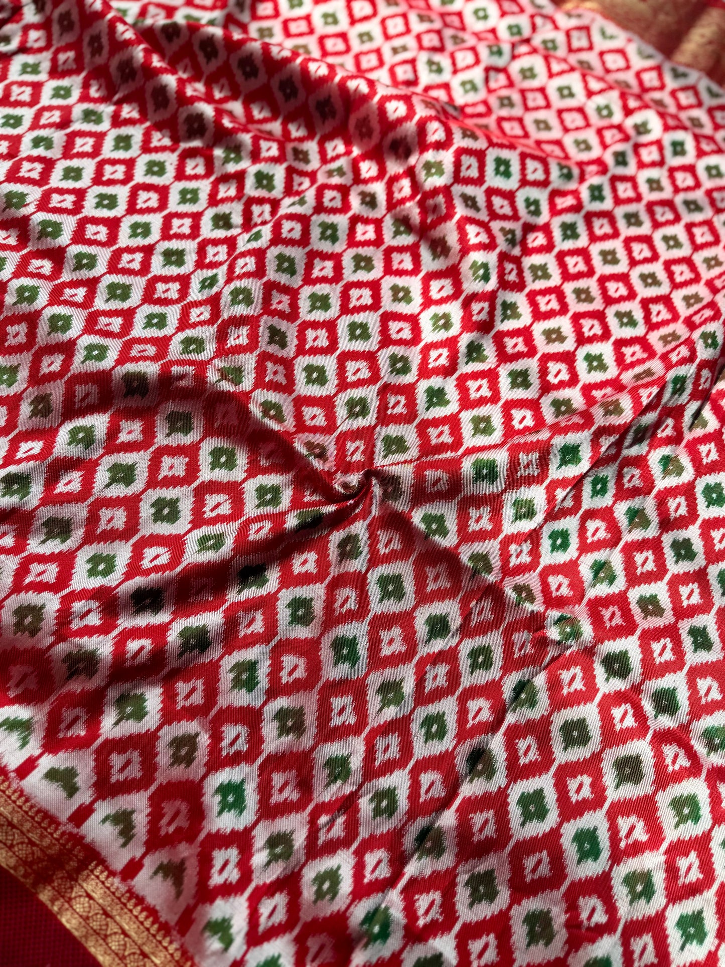 Red Twill Ikkat (Pochampally)handwoven pure silk Saree with Zari Woven Kanchipuram Border