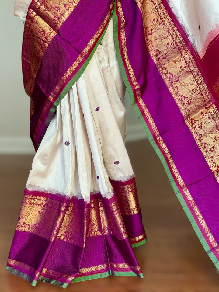 White Purple Ikkat (Pochampally)Silk Saree with Zari Woven Kanchipuram Border and Unstitched Blouse