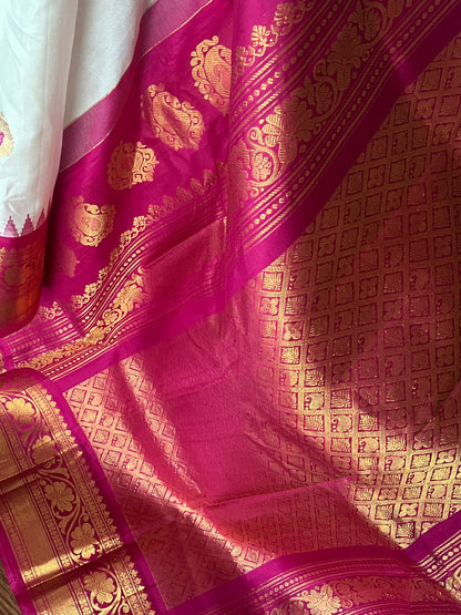 Cream color Ganga Jamuna Gadhwal Pure Silk saree