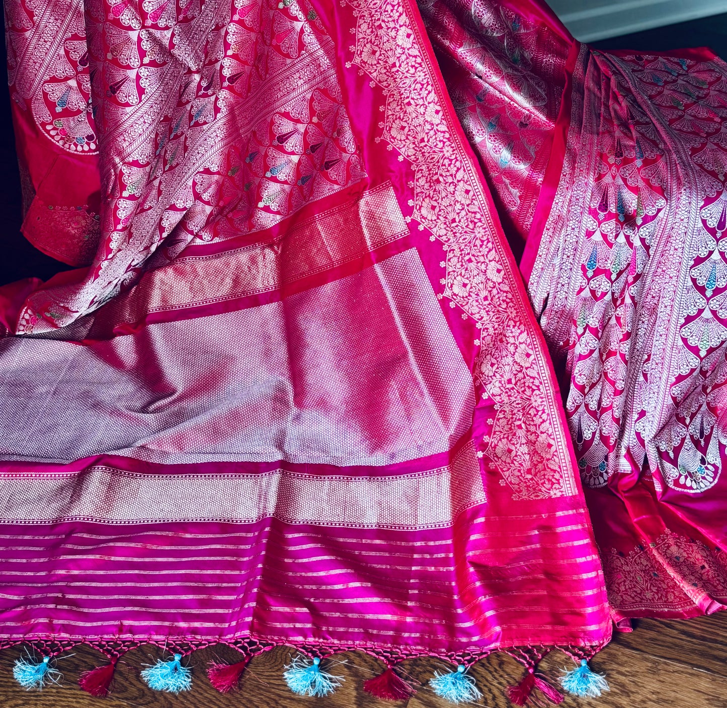 Luxurious Pink Banarasi ektara weaved pure katan silk saree with Kadhwa Janngla and meenakari work