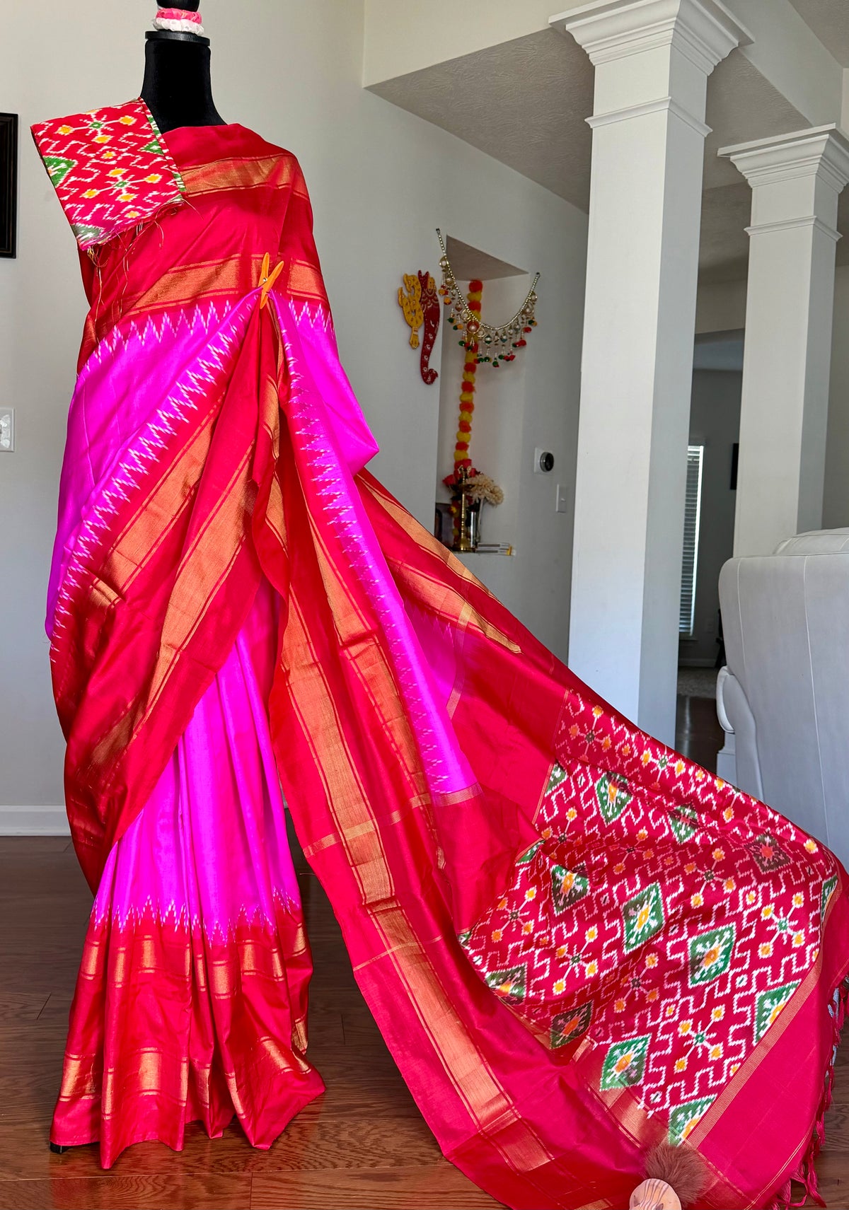 Bright Magenta-pink with Red Pochampally ikat pure silk saree with Patola pallu and Kanchi-Style Zari Border
