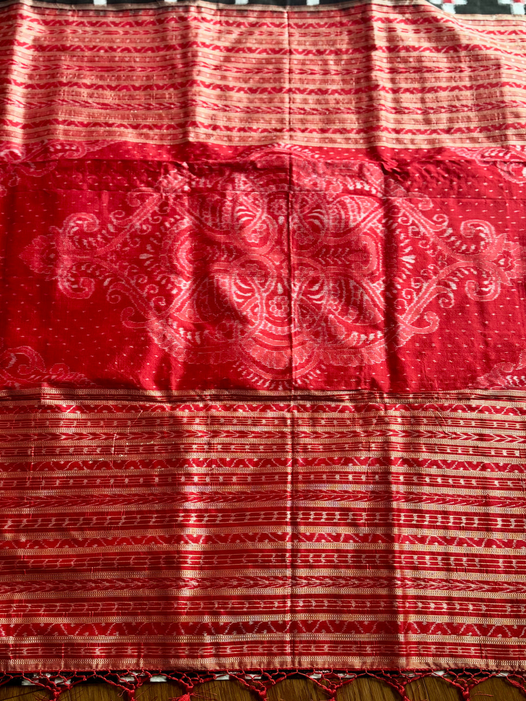 Handwoven Black and Red Pasapali Sambalpuri Ikat pure silk saree|Odisha Weaves|