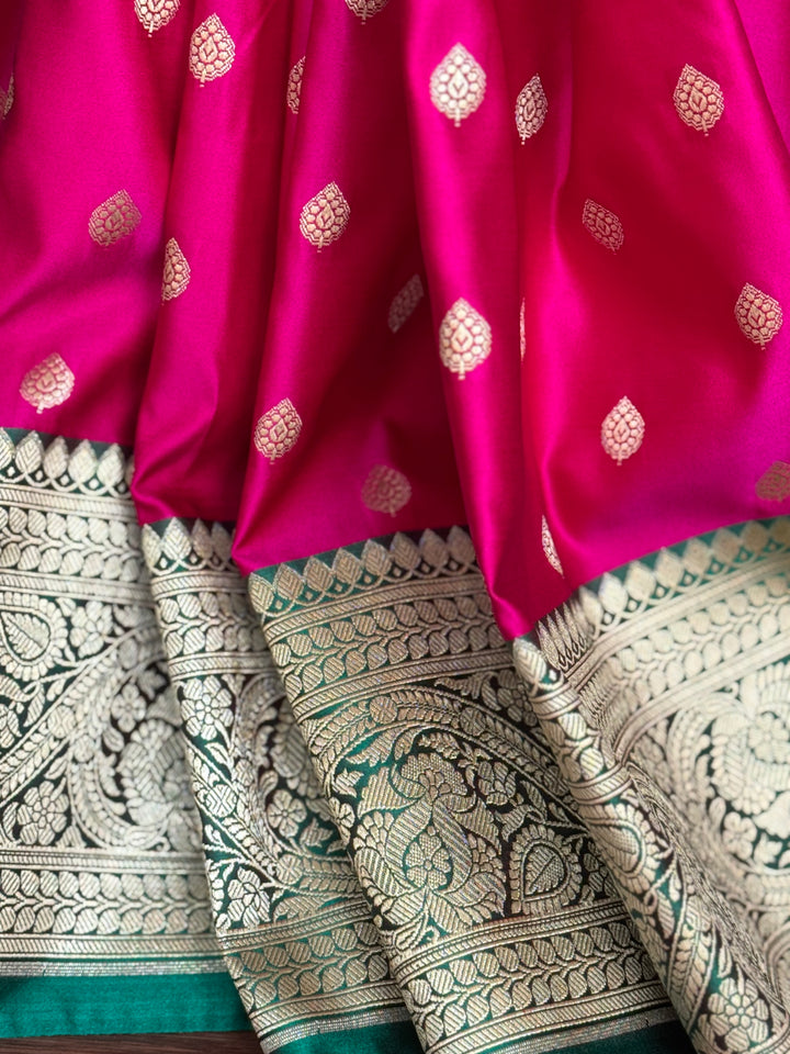 Pink Handloom Banarasi Silk Saree With Stitched Blouse