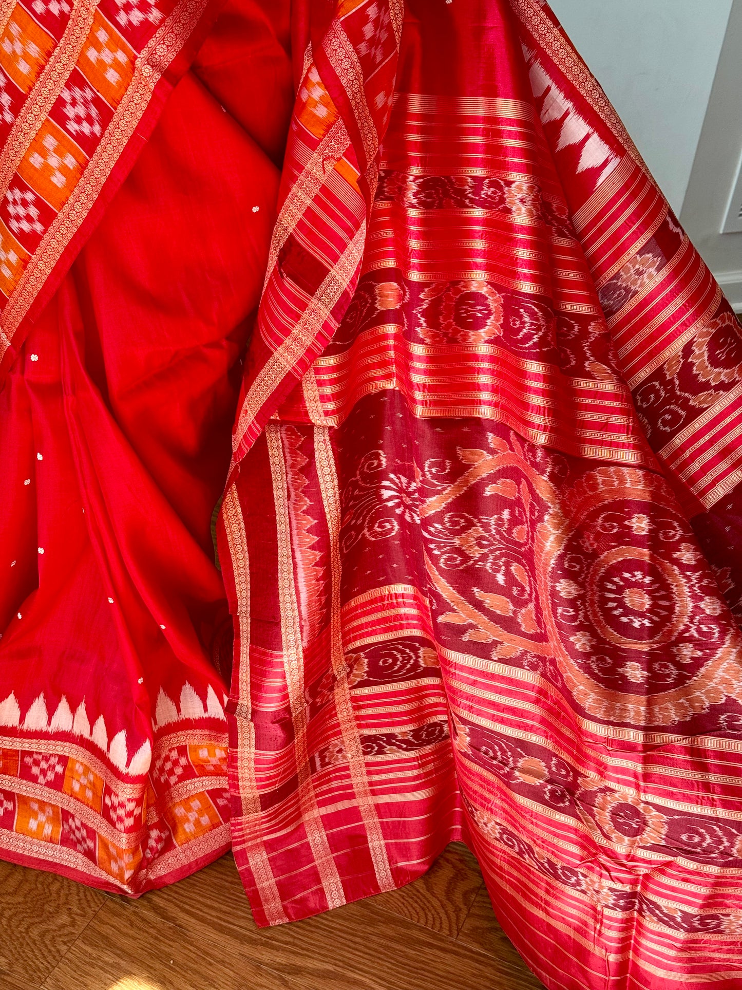 Elegant Ikat khandua pure silk saree with pasapali border