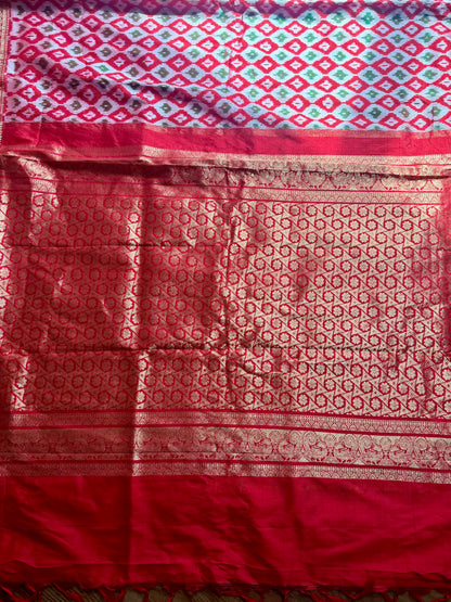 Red Twill Ikkat (Pochampally)handwoven pure silk Saree with Zari Woven Kanchipuram Border