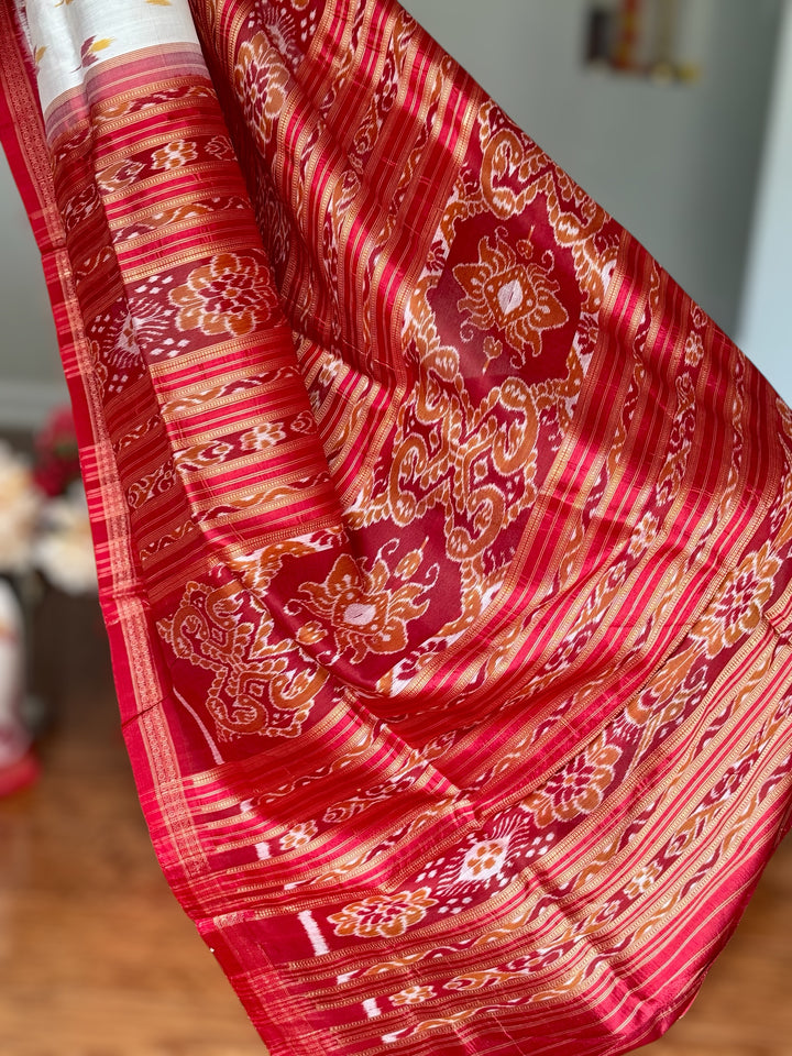 Flower bud design Handwoven Pure Silk ikat Khandua Saree White-Red|Odisha Weaves
