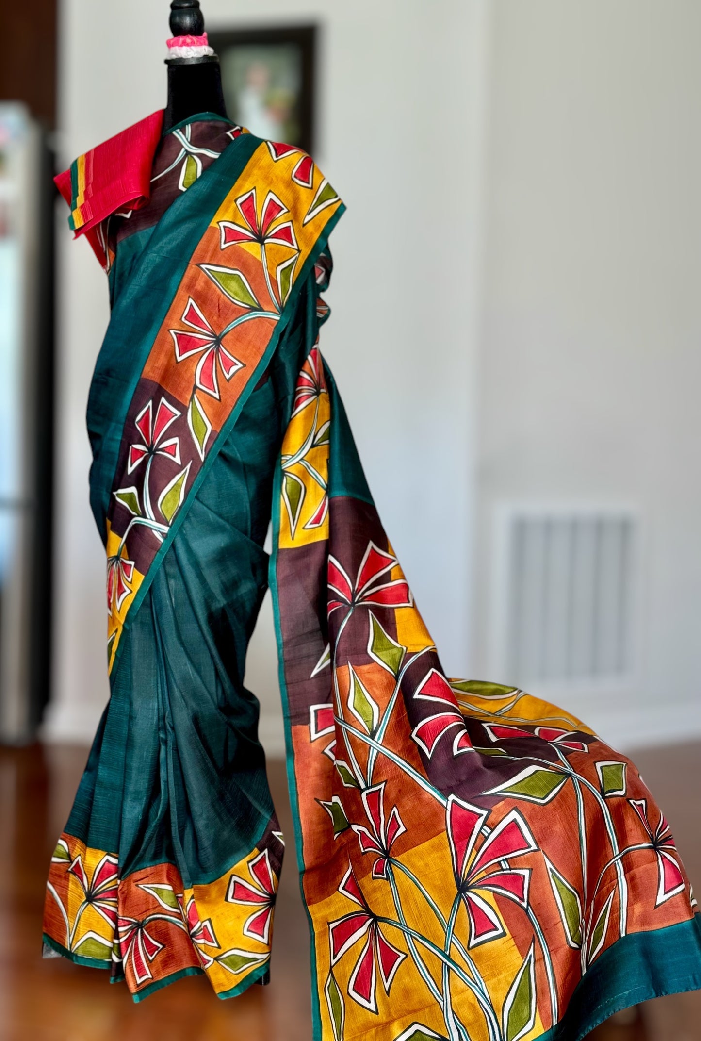 Dark Green color Light weight bishnupuri hand painted pure silk saree|Value Vogue