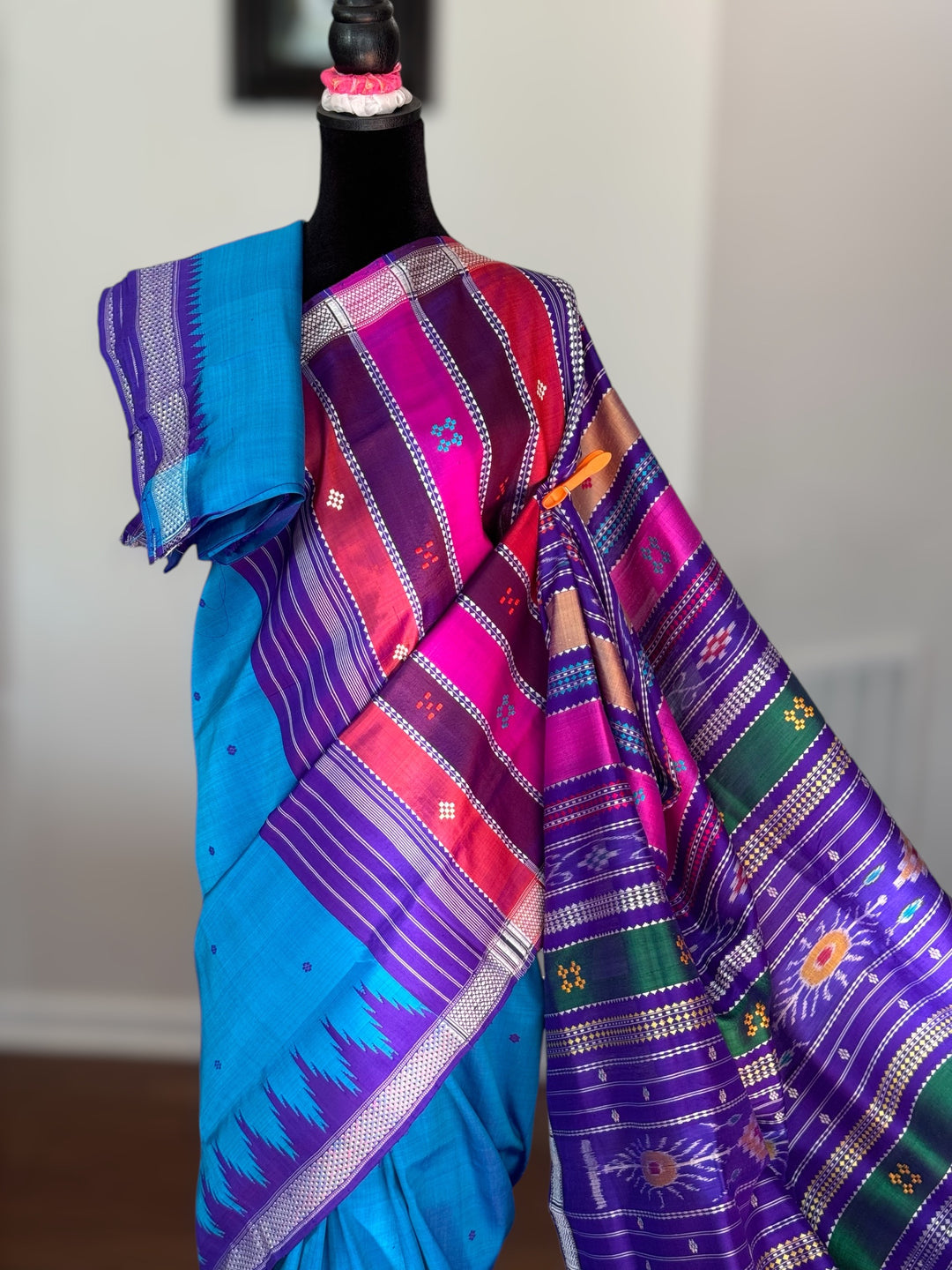 Extremely Lovely Blue Berhampuri Double pallu Pure Silk Saree