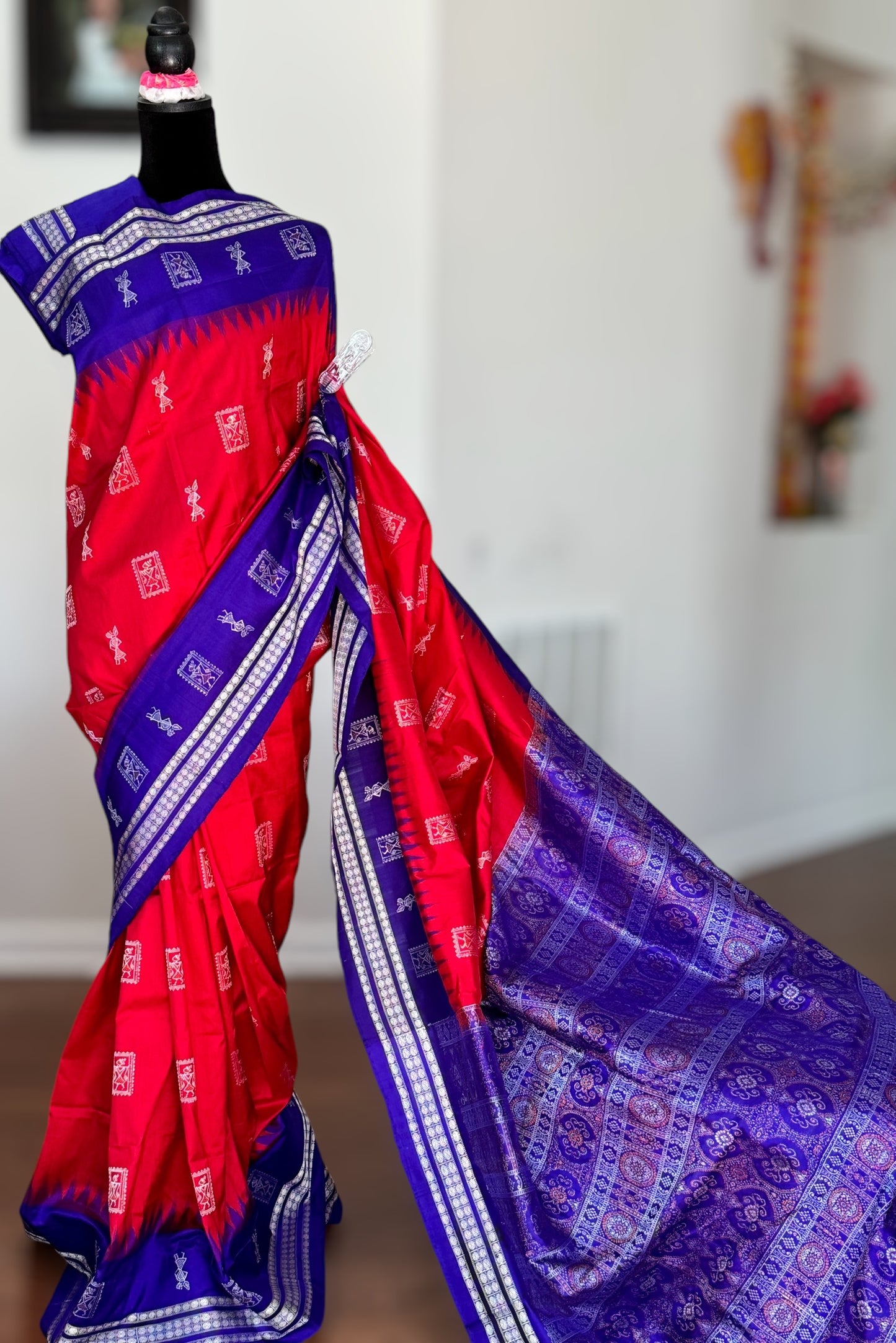 Gorgeous Bomkai pure silk saree in Red and Royal blue combination