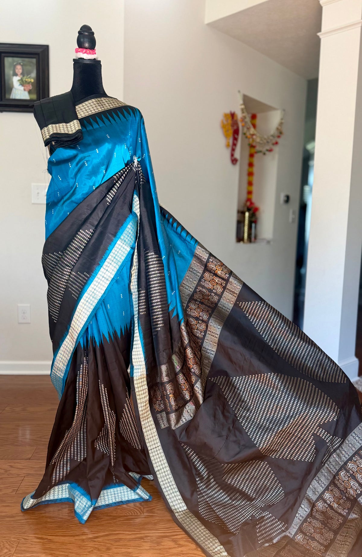 Beautiful Black and blue Handwoven Bomkai Pure Silk Saree –  from Odisha Weaves